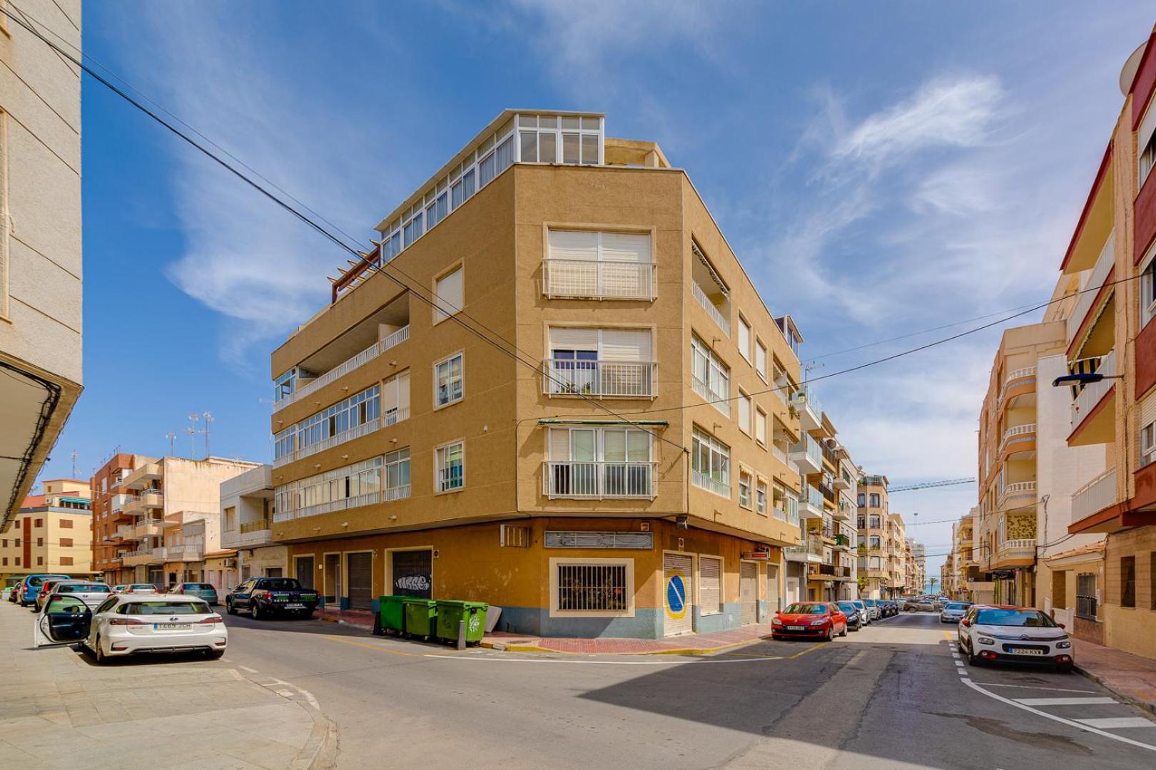 Concordia Beachside Apartment: Near Del Cura & Central Station Torrevieja Exterior photo