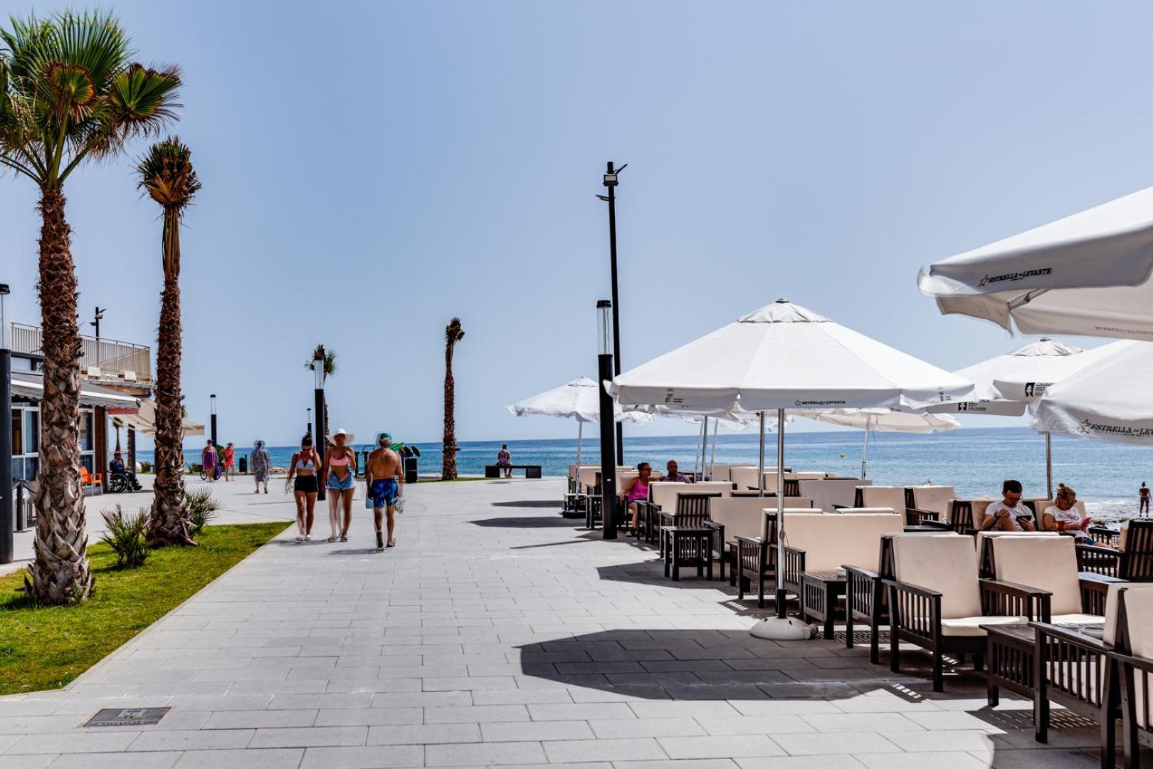 Concordia Beachside Apartment: Near Del Cura & Central Station Torrevieja Exterior photo