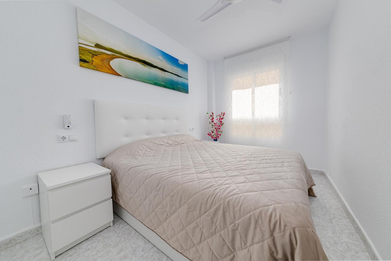 Concordia Beachside Apartment: Near Del Cura & Central Station Torrevieja Exterior photo